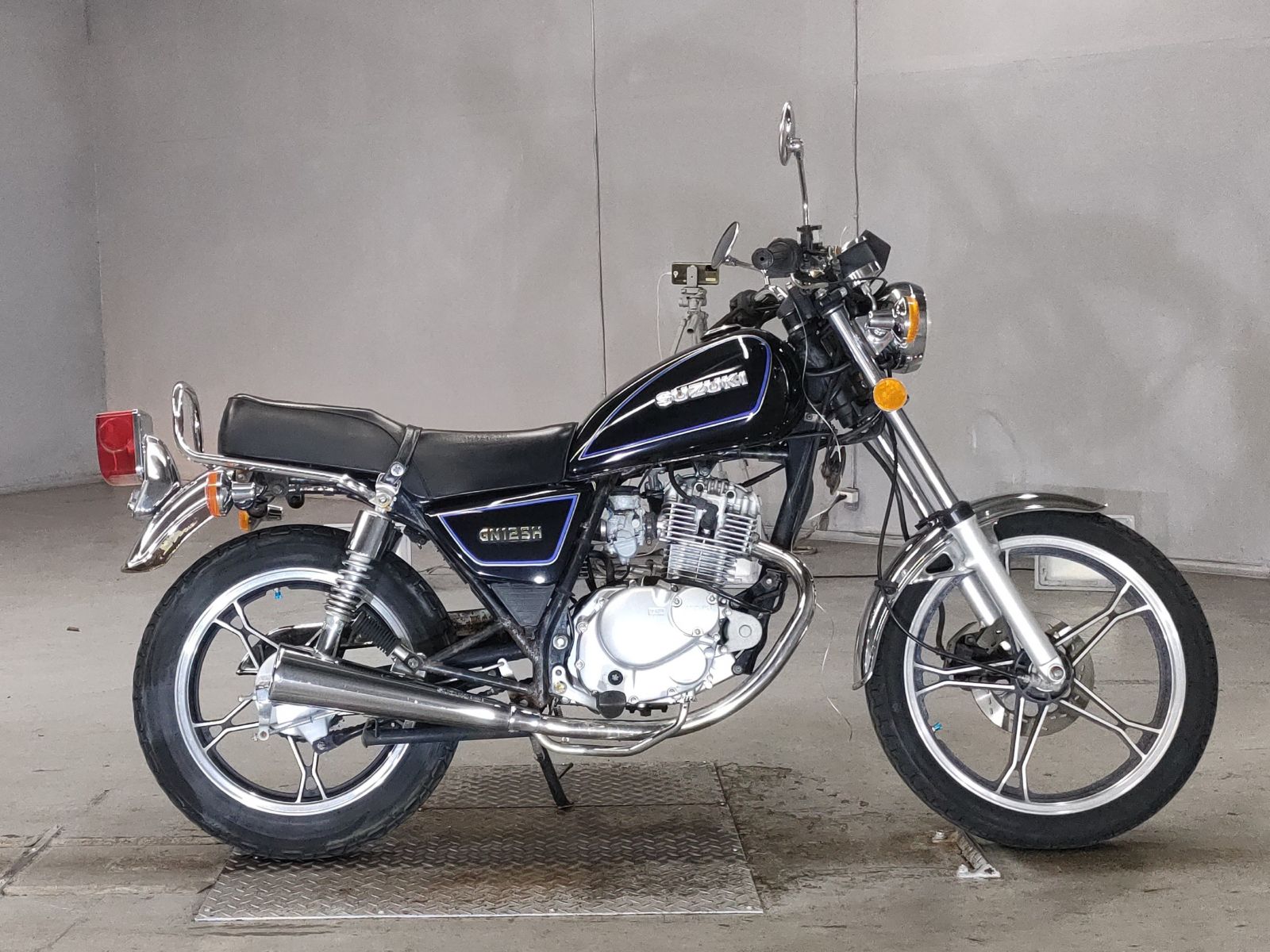 Suzuki GN125H 2010