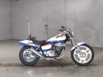 Honda MAGNA50 2001