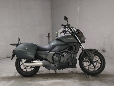 Honda CTX700N 2013