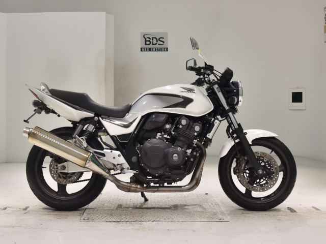 Honda CB400SFV 2010