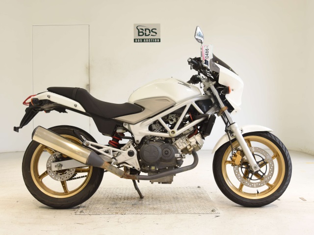Honda VTR250 2009
