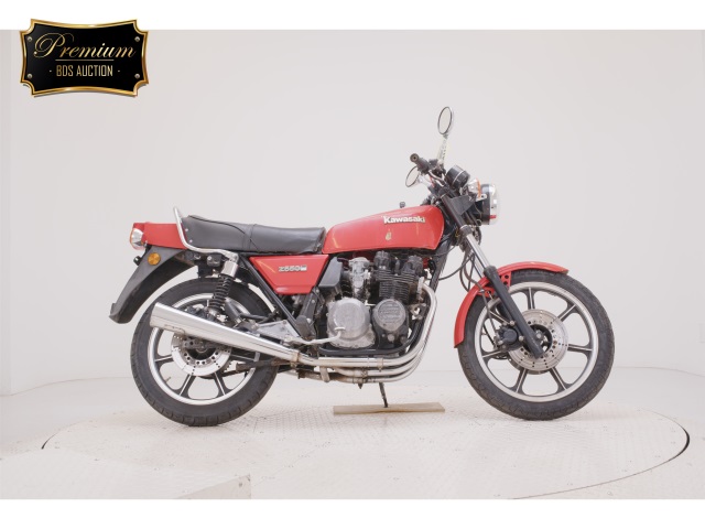 Kawasaki Z550FX 2025
