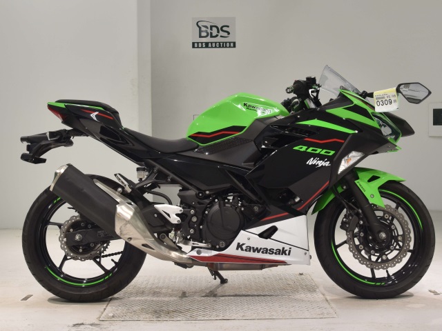 Kawasaki NINJA400 2021