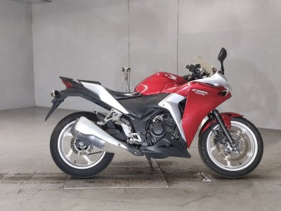 Honda CBR250R 2011