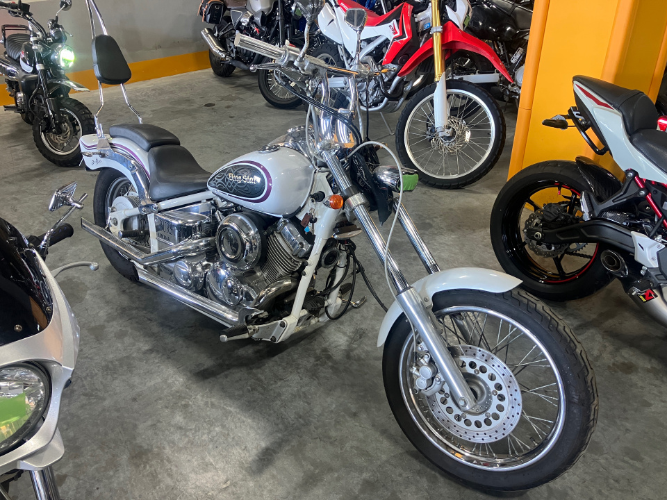 Yamaha DRAGSTAR XVS400 2000