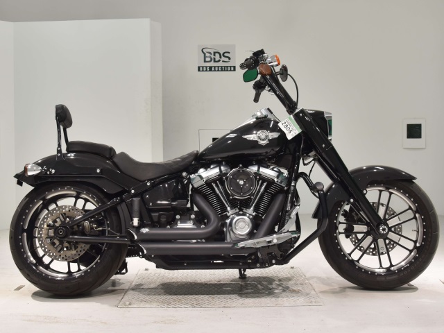 HD FATBOY FLFBS1868 2017