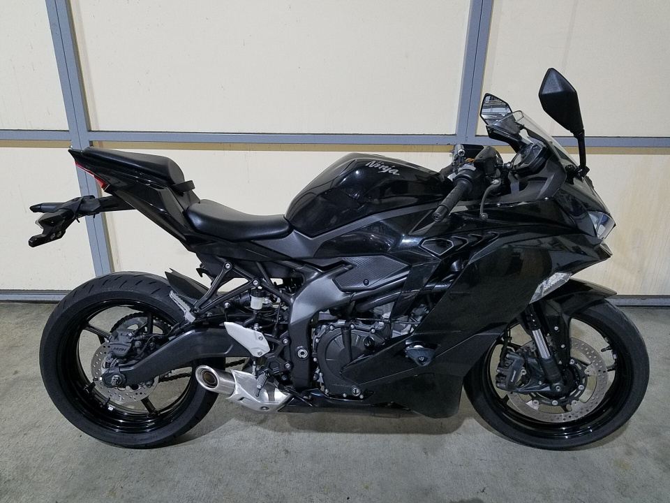 Kawasaki NINJA ZX-25R 2021