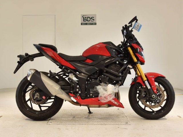 Suzuki GSX-S750 2017