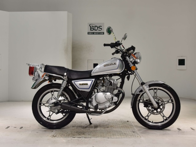 Suzuki GN125H 2016
