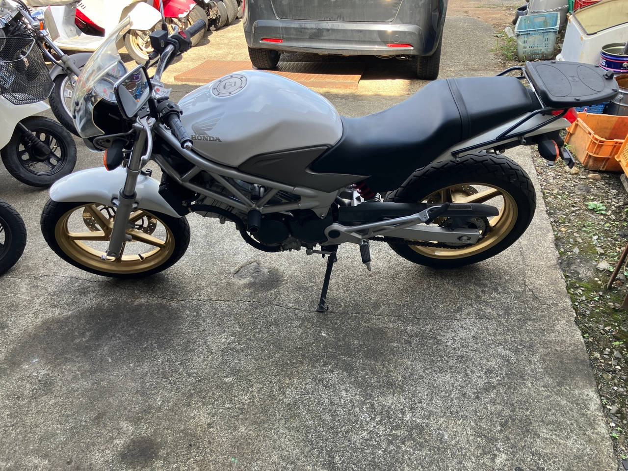 Honda VTR250 2011