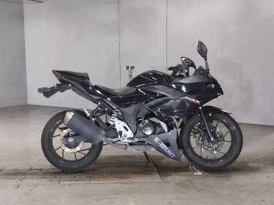 Suzuki GSX250R