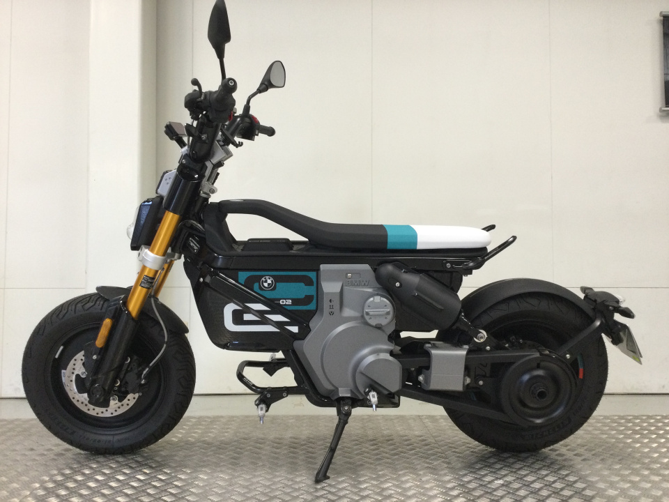 BMW ce02 2024