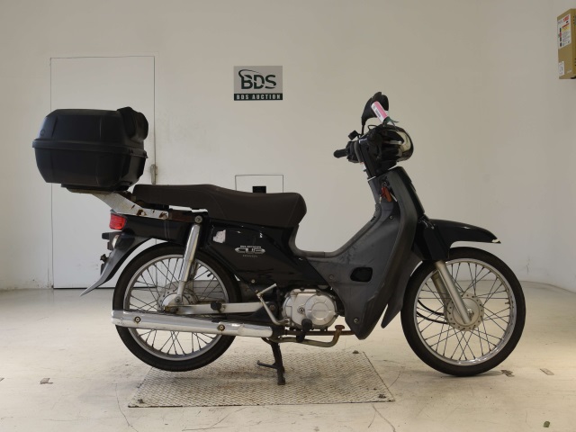 Honda C110 2012