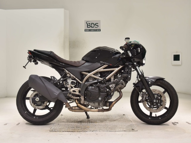 Suzuki SV650X 2022