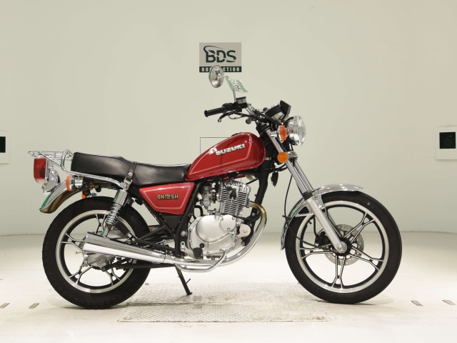 Suzuki GN125H 2018