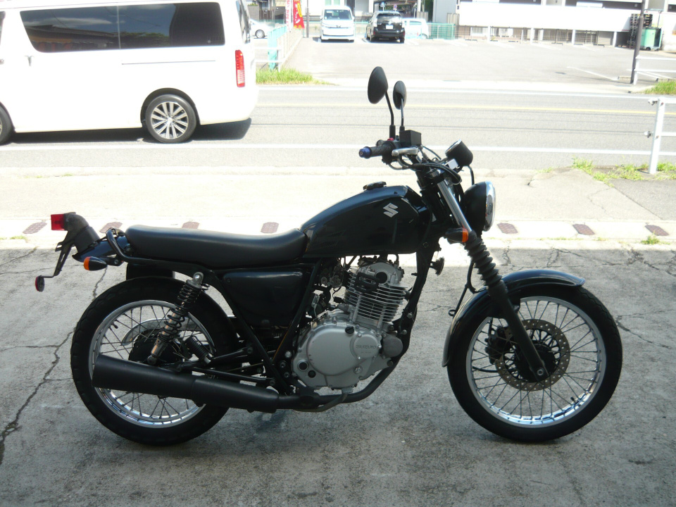 Suzuki GRASSTRACKER BIGBOY 2012