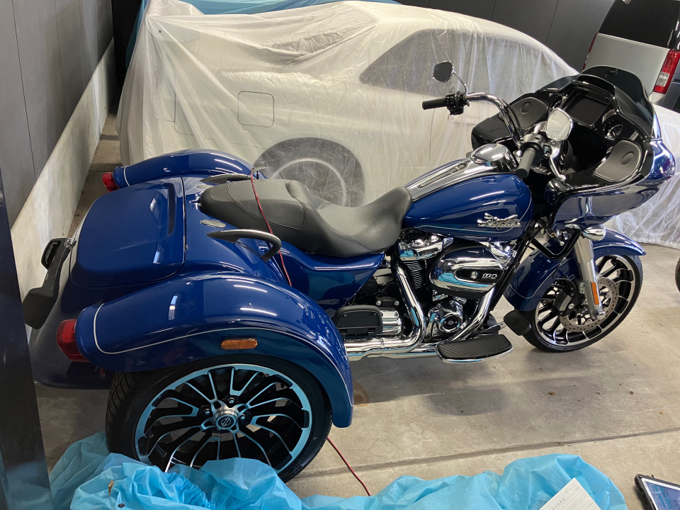 HD FLTRT TRIKE 2023