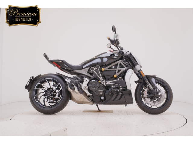 Ducati X DIAVEL S 2016