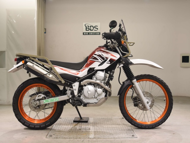 Yamaha SEROW XT250 2017