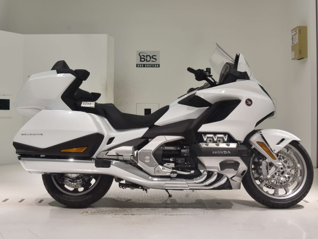 Honda GL1800 TOUR D 2024