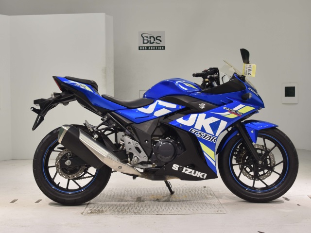 Suzuki GSX250R