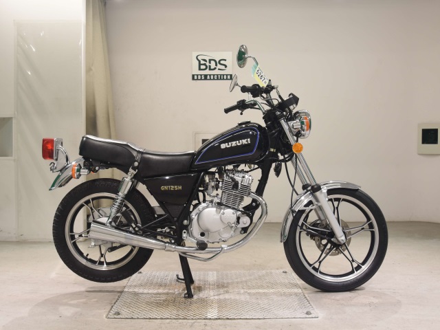 Suzuki GN125H 2019