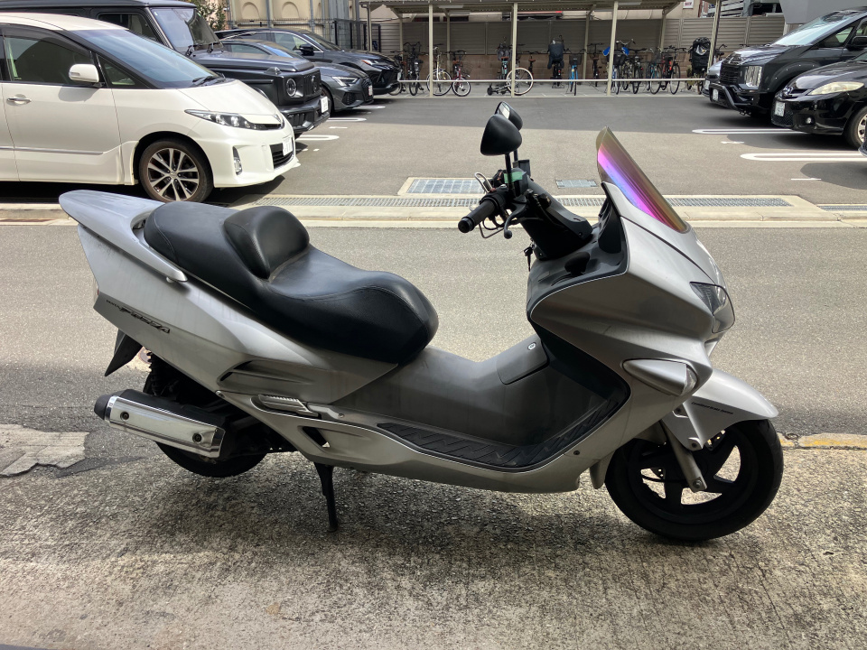 Honda FORZA 2000