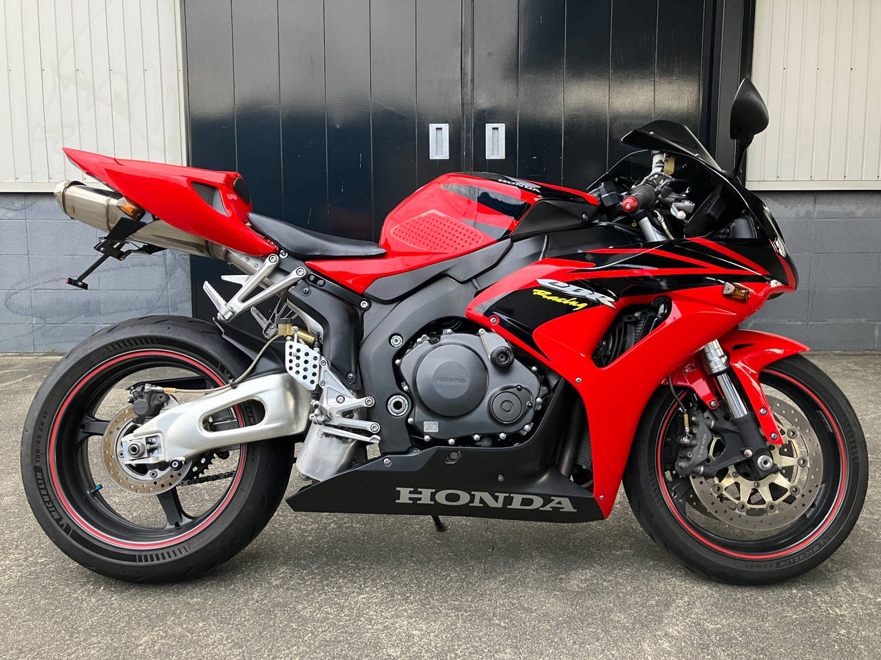 Honda CBR1000RR 2006