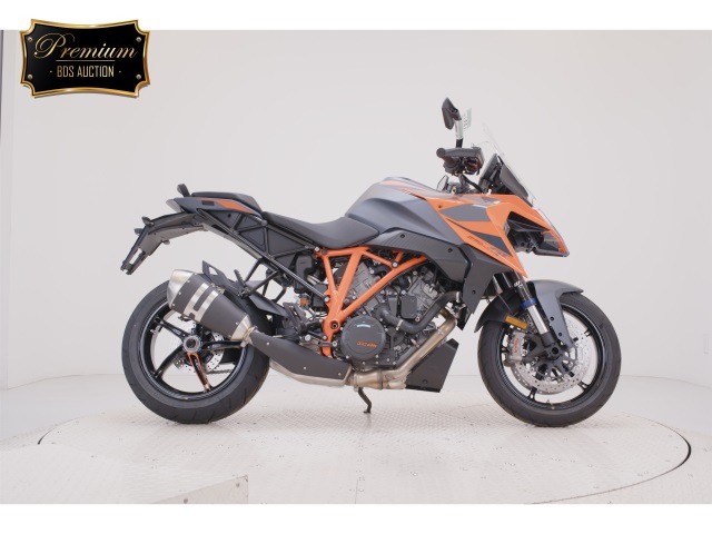 KTM 1290 SUPERDUKE GT 2025