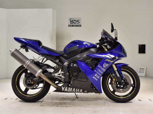 Yamaha YZF-R1 2004