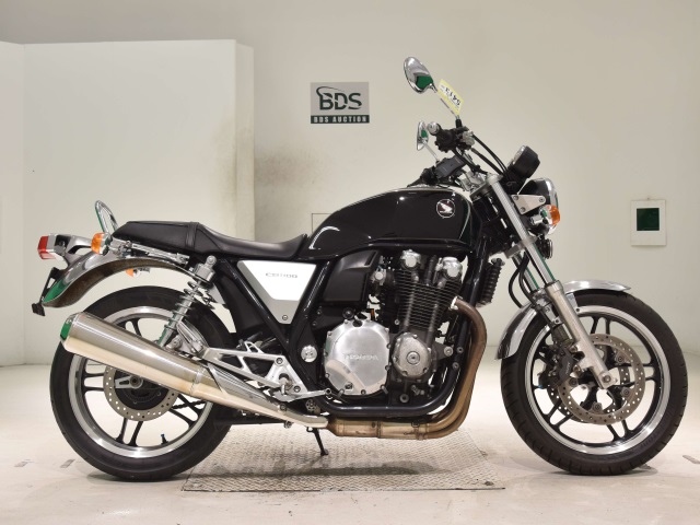 Honda CB1100 2011
