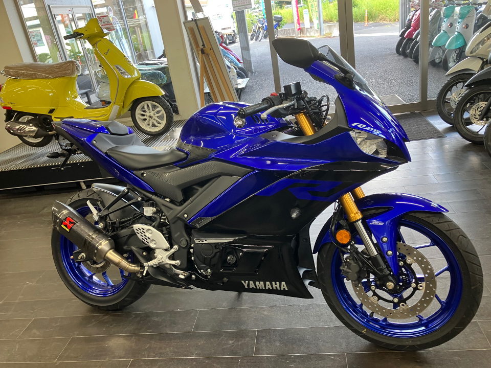 Yamaha YZF-R25A 2019