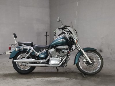 Suzuki INTRUDER 250LC