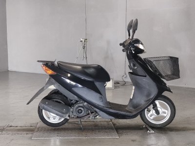 Suzuki ADDRESS V50
