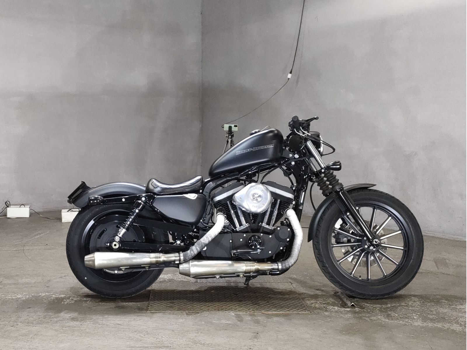 HD SPORTSTER IRON XL883N 2010