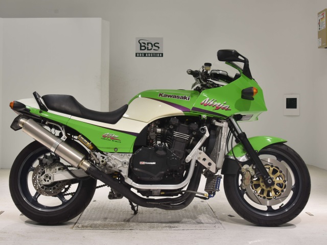 Kawasaki GPZ900R 1998