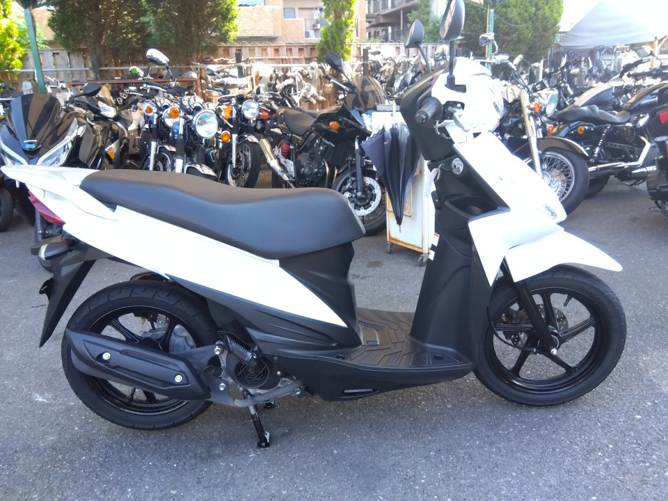 Suzuki ADDRESS V110