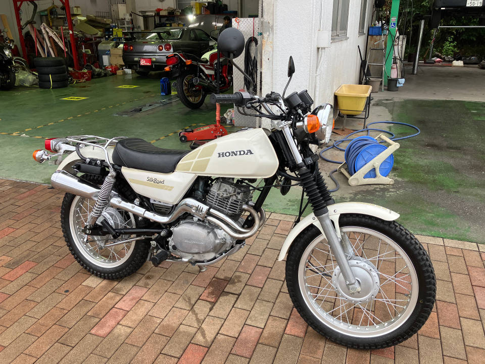 Honda SILKROAD 1982