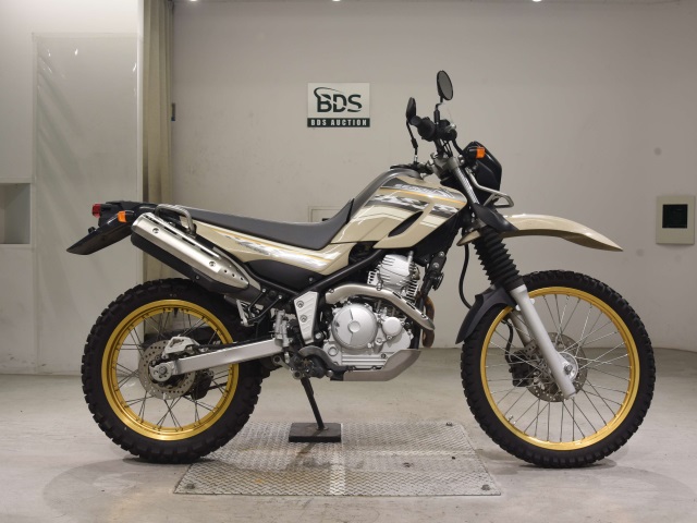 Yamaha SEROW XT250 2014
