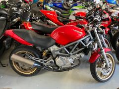 Honda VTR250 2000
