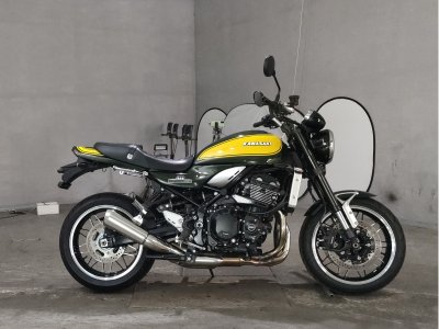 Kawasaki Z900RS 2023