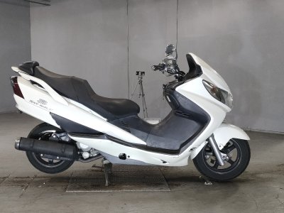 Suzuki SKYWAVE 250SS