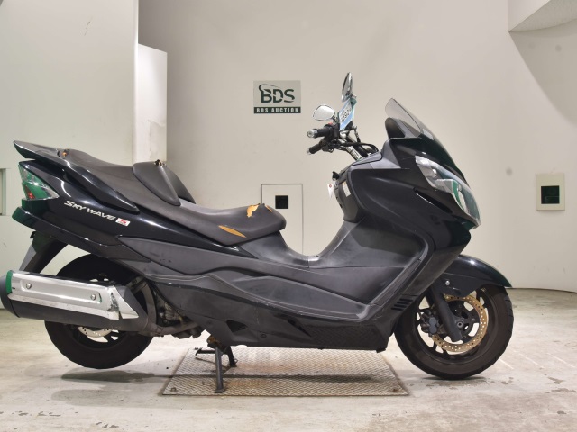 Suzuki SKYWAVE 250S