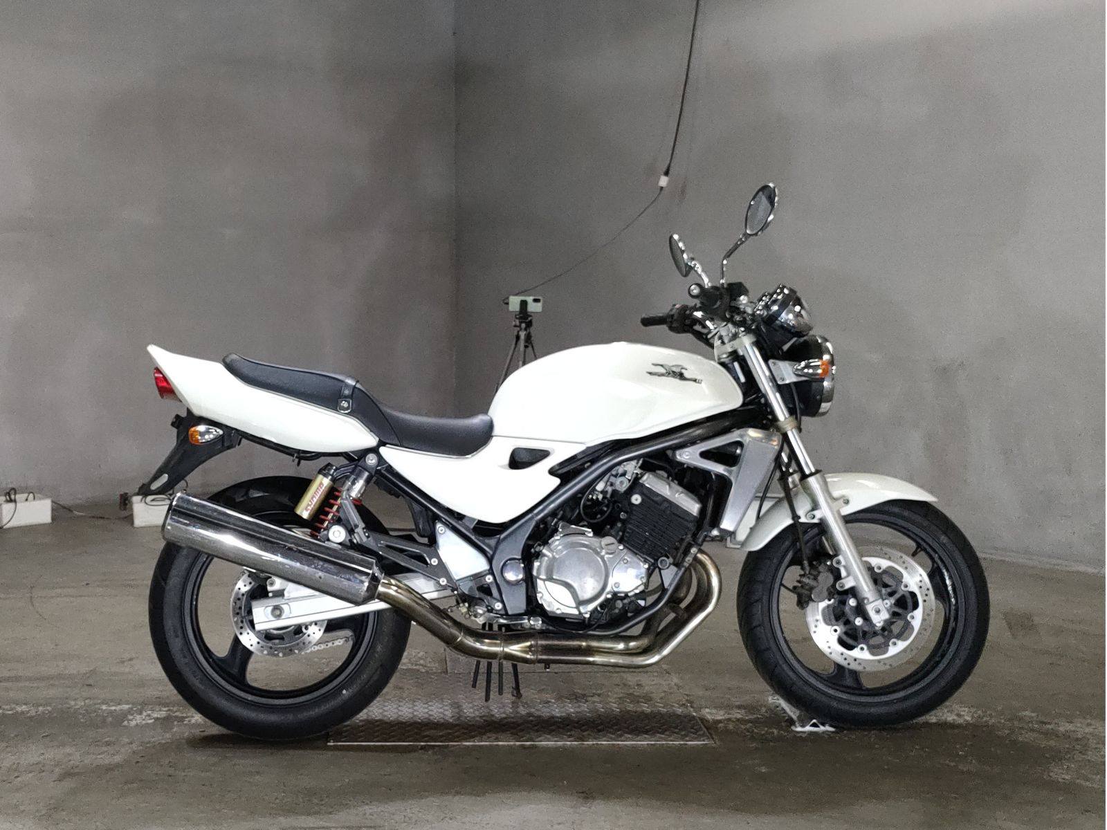Kawasaki BALIUS ZR250 2003