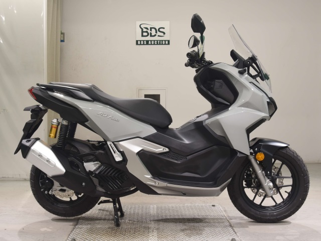 Honda ADV 160 2025