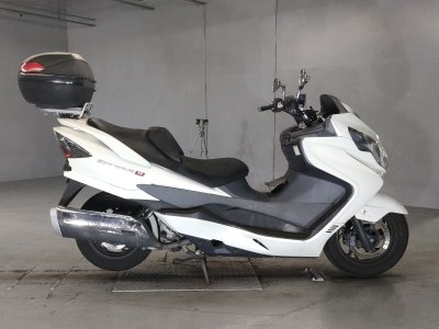 Suzuki SKYWAVE 250M