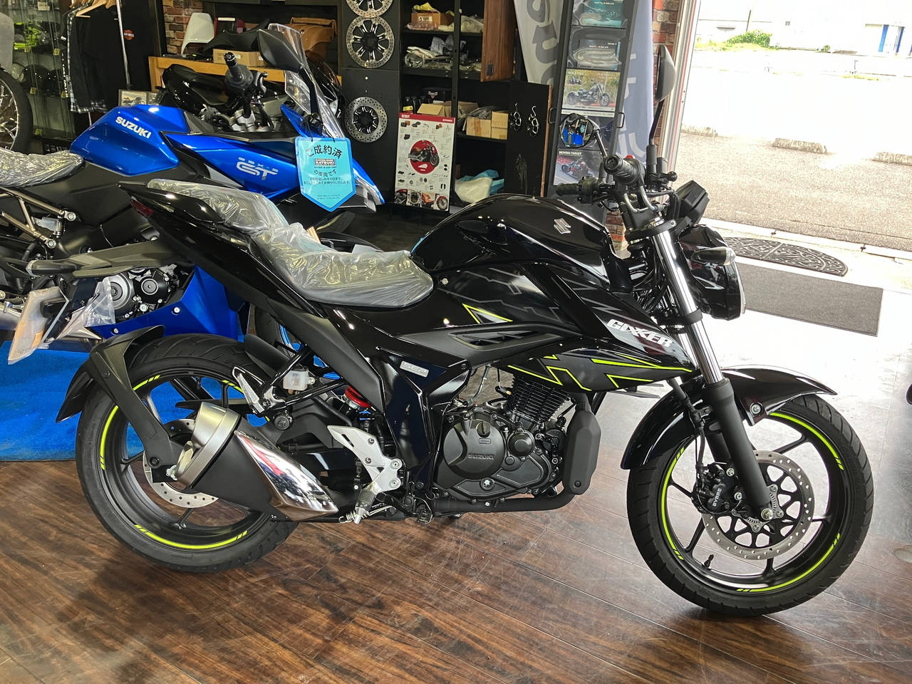 Suzuki GIXXER150