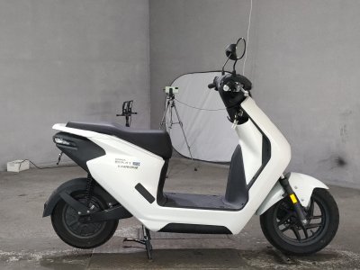 Honda EM1E: 2023