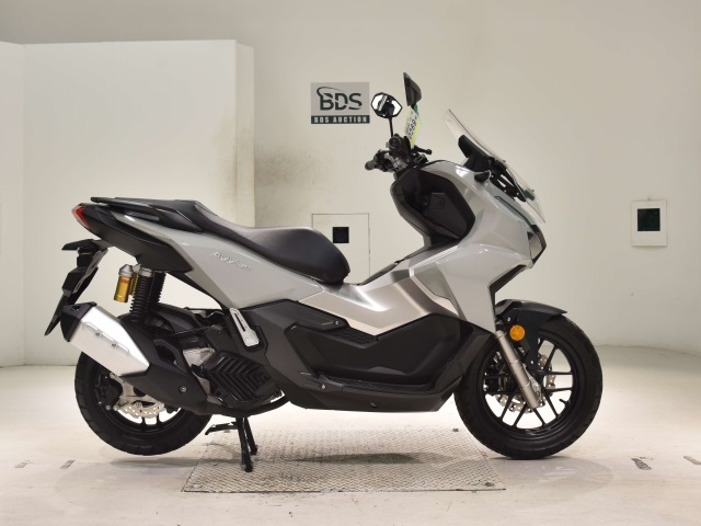 Honda ADV 160 2023