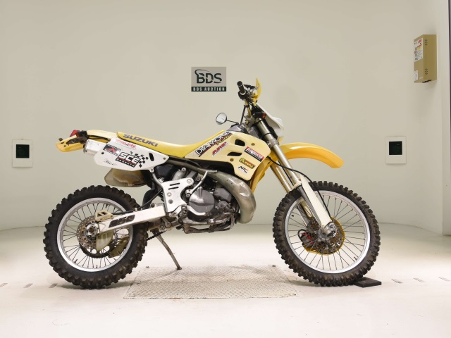 Suzuki RMX250S